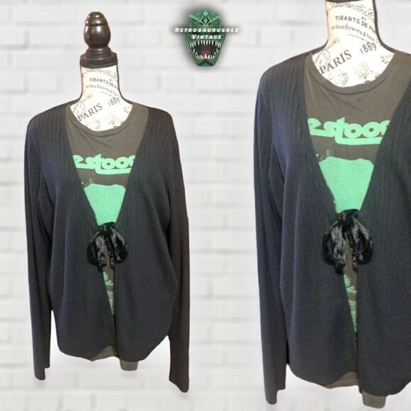 Torrid Vintage - Picture 1 of 10